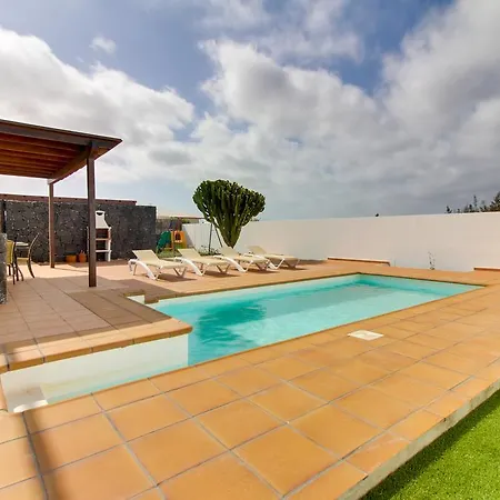 Alegranza Villa *